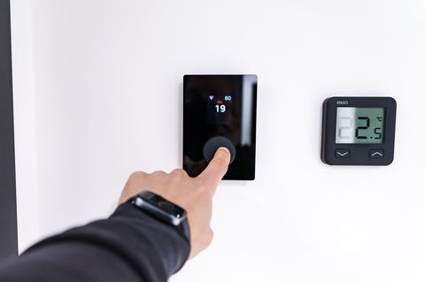 Что такое KNX и чем он отличается от беспроводных протоколов?
